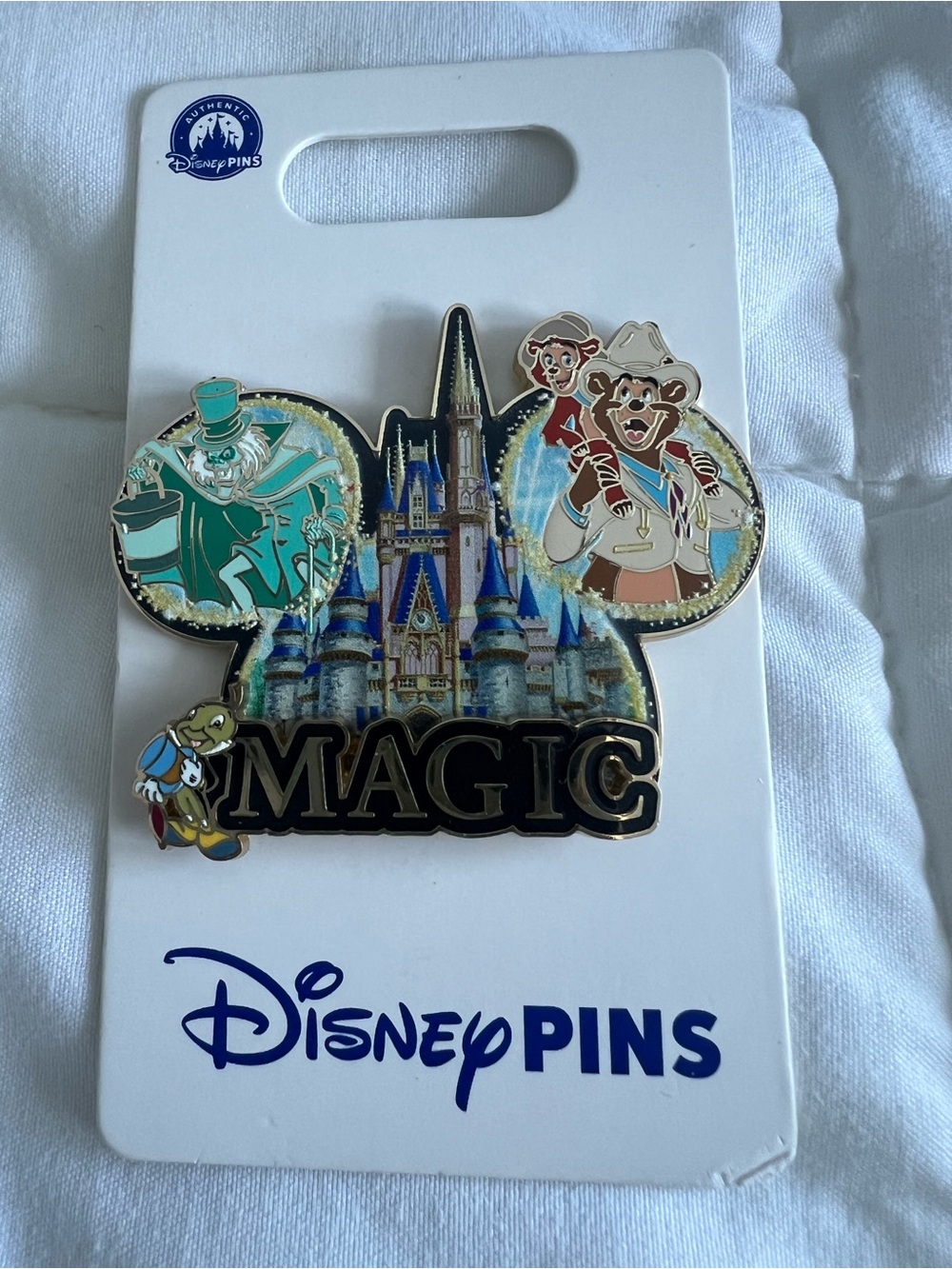 Disney Magic Castle Kids Enamel Pin - Multicolor